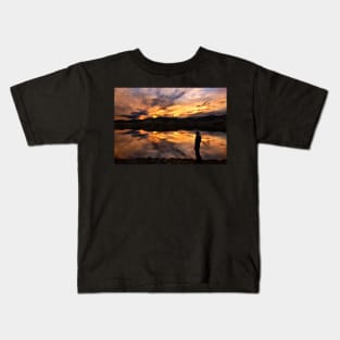 Magnetic sunset Kids T-Shirt